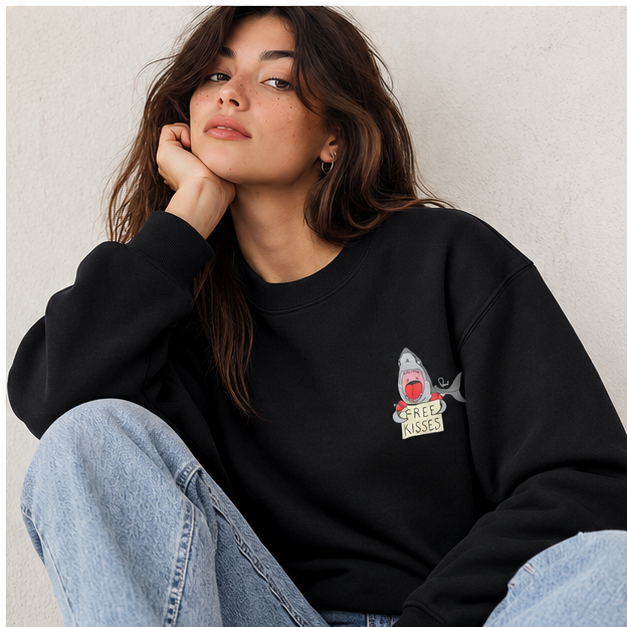 Sweatshirt Shark Bobo Free Kisses